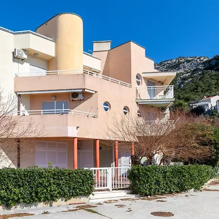Awesome In W/ Wifi And 1 Bedrooms Apartment